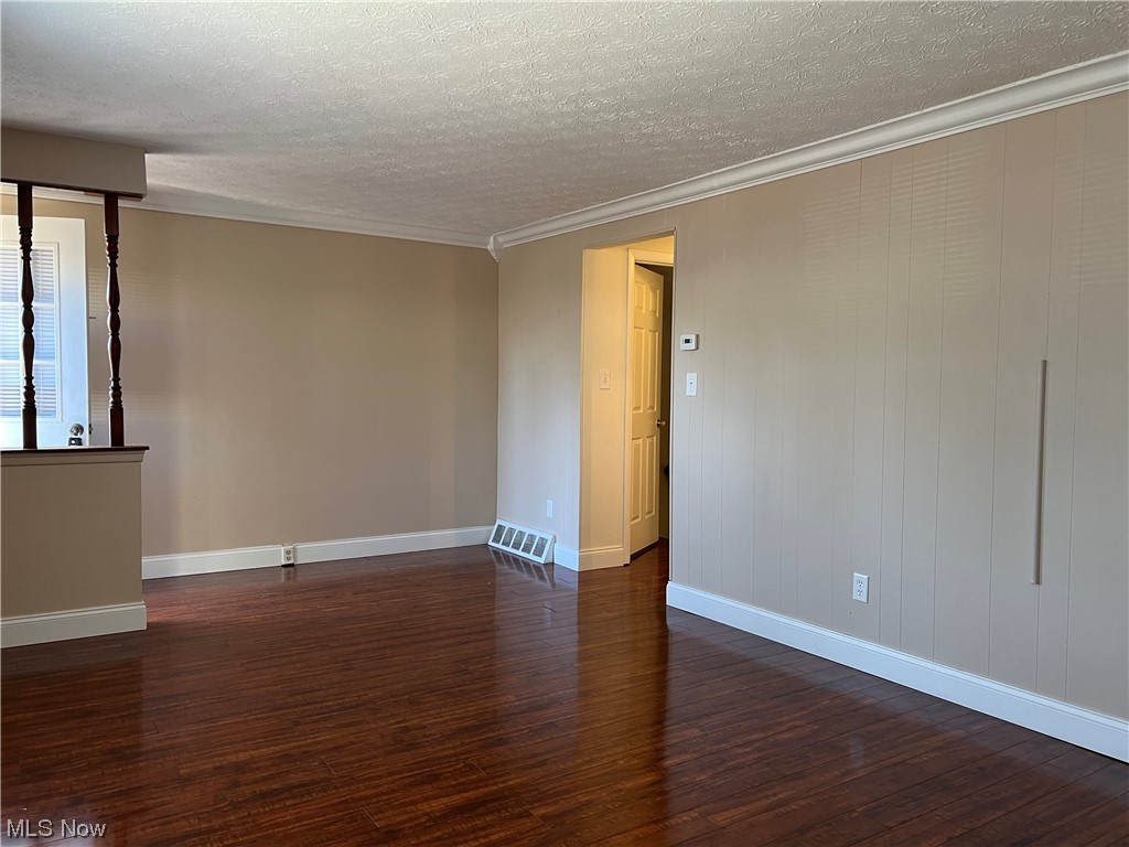 Huntington Park Co - Residential Lease