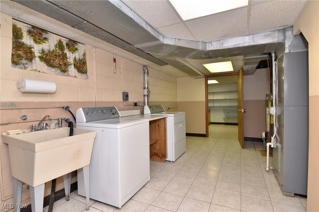 Middleburg Heights, Ohio 44130, United States, 4 Bedrooms Bedrooms, ,3 BathroomsBathrooms,Residential,Active,150966