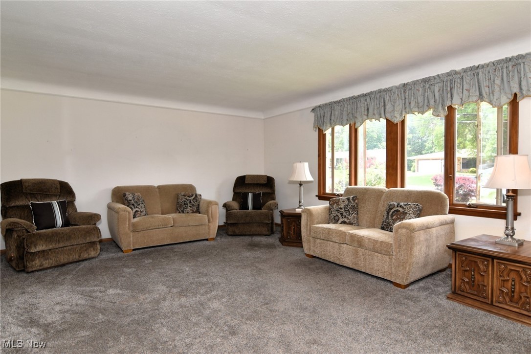 Middleburg Heights, Ohio 44130, United States, 4 Bedrooms Bedrooms, ,3 BathroomsBathrooms,Residential,Active,150966