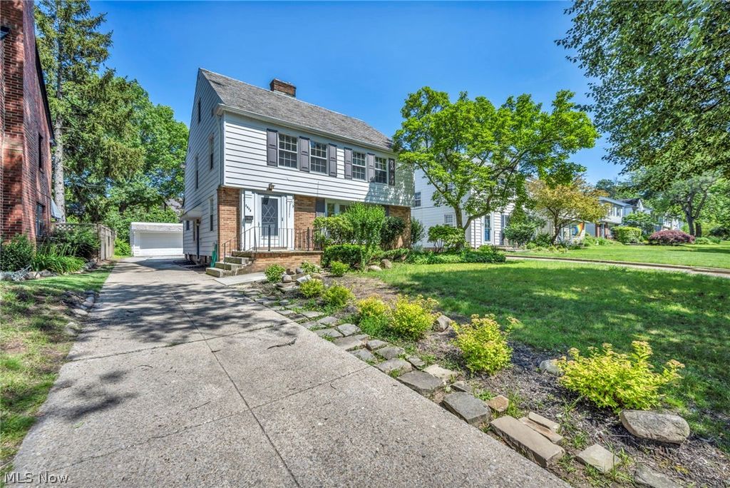 Photo of 3635 Tolland Road, Shaker Heights, OH 44122 (MLS # 5189302)