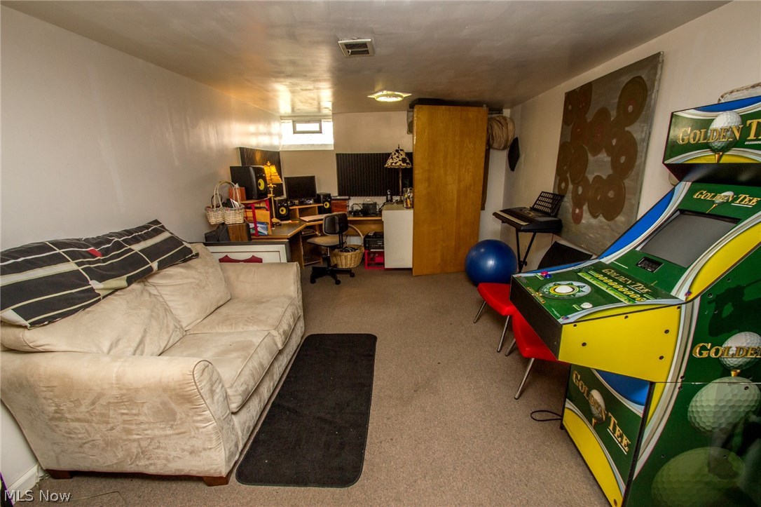 Seltzer Round Cos Monticello - Residential