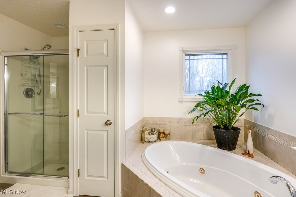 9101 Chamberlin Road, Twinsburg, Ohio image 36