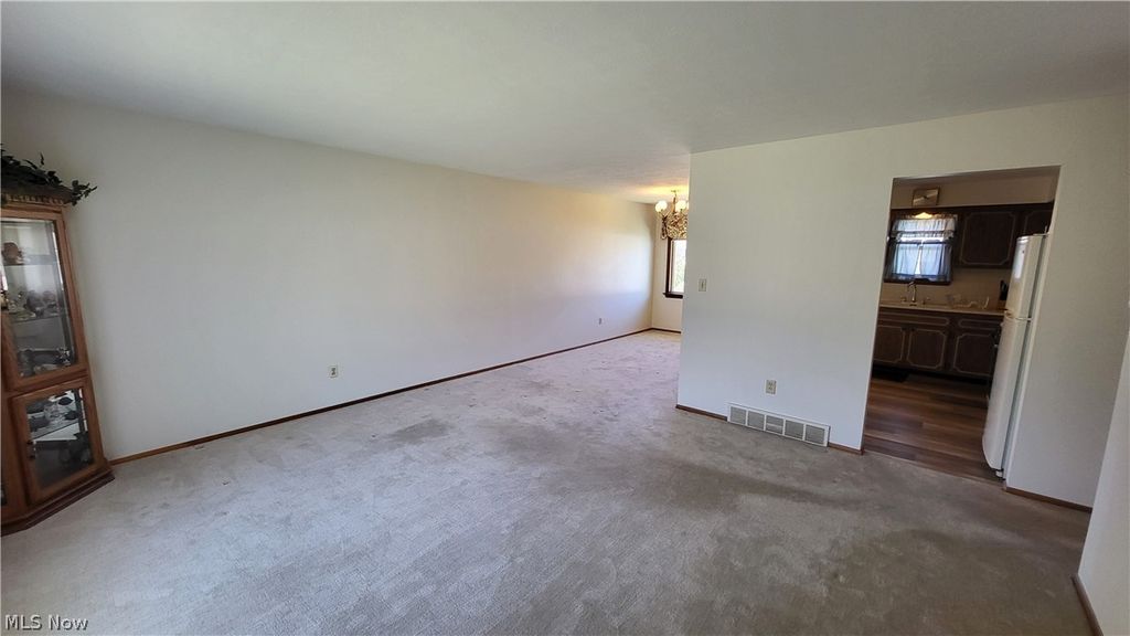 Photo of 4736 Deborah Lynn Drive, Brooklyn, OH 44144 (MLS # 5191971)