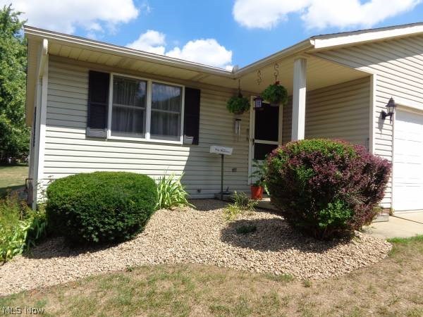 Great location in North Dover! 2 BR, 1 Full Bath ranch duplex, close to shopping and easy interstate access. Nice cement private patio off of kitchen. Appliances included and lawn care. 1 car attached garage and full basement unfinished with washer/dryer hookup.