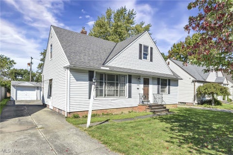 Photo for 1662 Hawthorne Drive