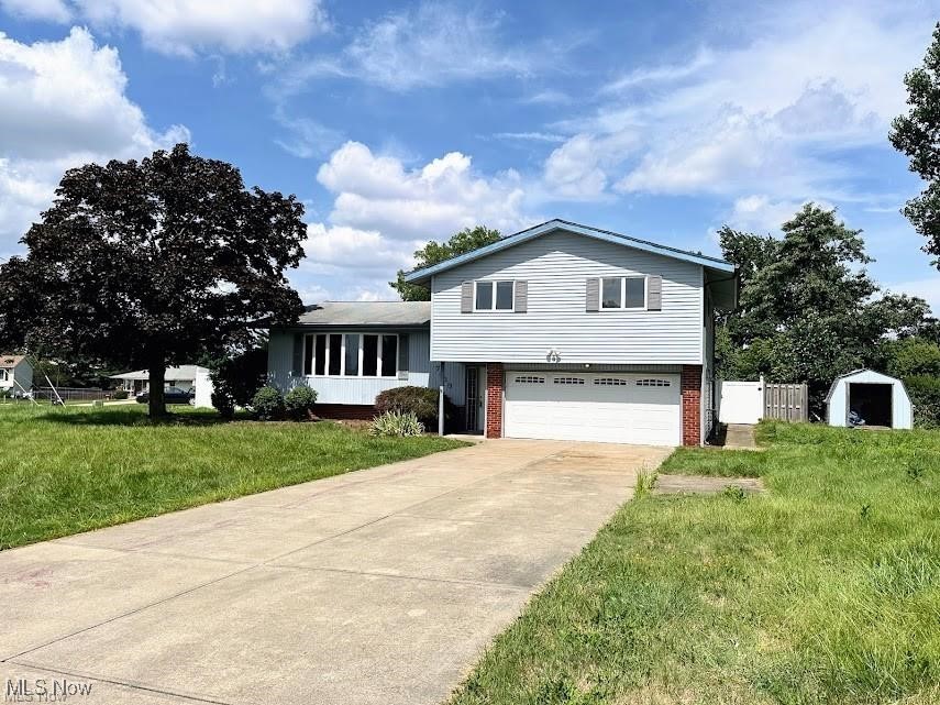 Fantastic Opportunity in Parma – Sold As-Is! This spacious 4-bedroom, 2.5-bath Colonial offers a functional floor plan with a private master suite featuring its own full bath. The home is AC-ready A four-season bonus room adds extra living space, perfect for year-round relaxation or entertaining. The fenced backyard features a pool, providing the perfect spot for summer fun. Bring your ideas and make this home truly your own!