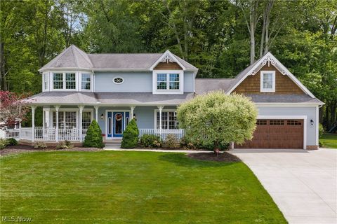 Homes For Sale - 1846 Fairway Drive<br/> Green, OH 44685