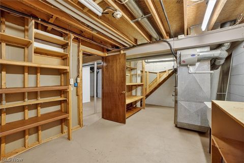 Tiny photo for 10024 Huntington Park Drive, Strongsville, OH 44136 (MLS # 5188275)