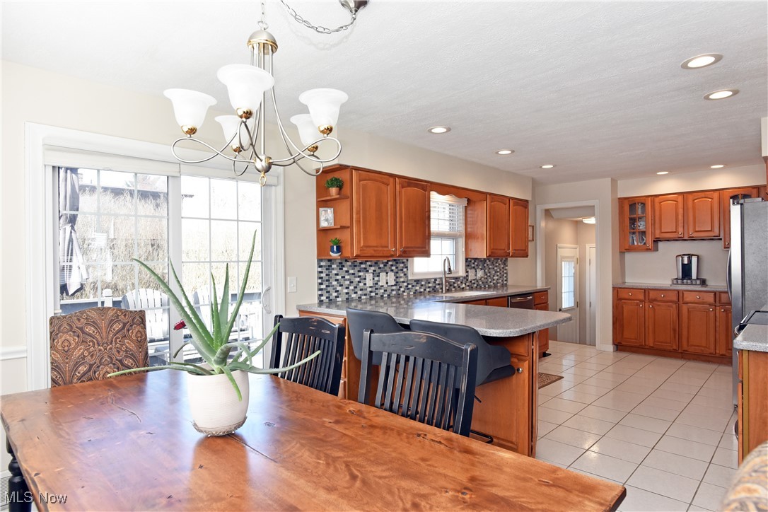5615 West Boulevard, Canton, Ohio image 8