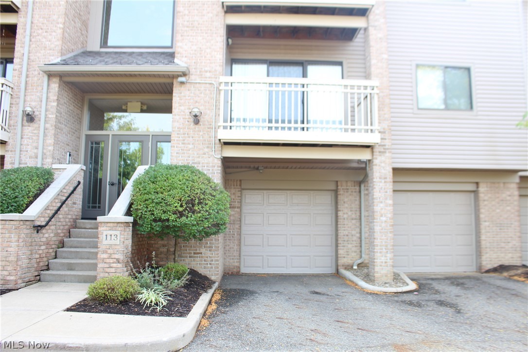 Enclave/Rosemont Rdg Condo Ow - Residential