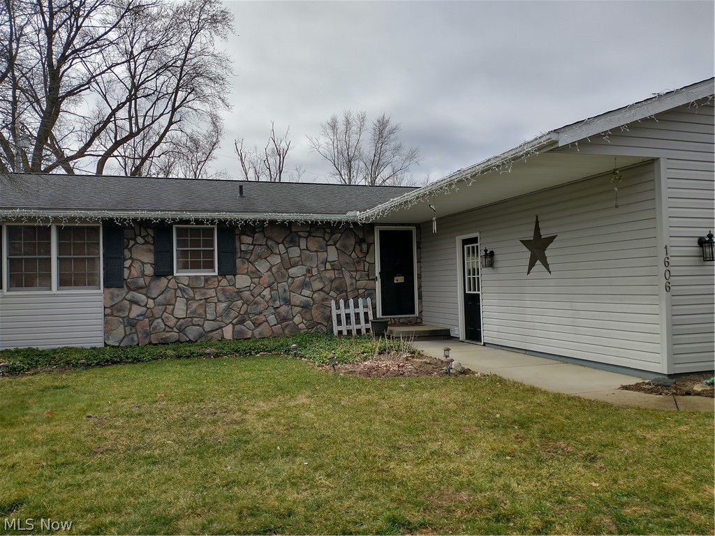 Schoenbrunn Ests Allotment #2 - Residential