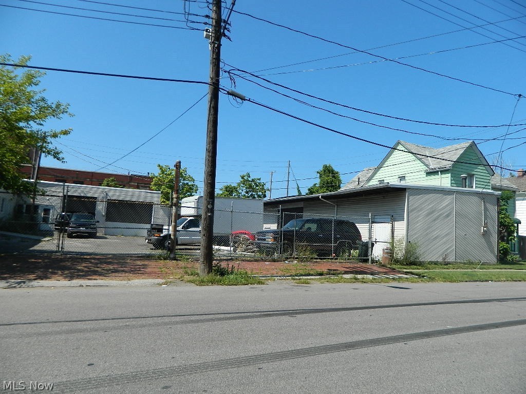 Walworth - Commercial Sale