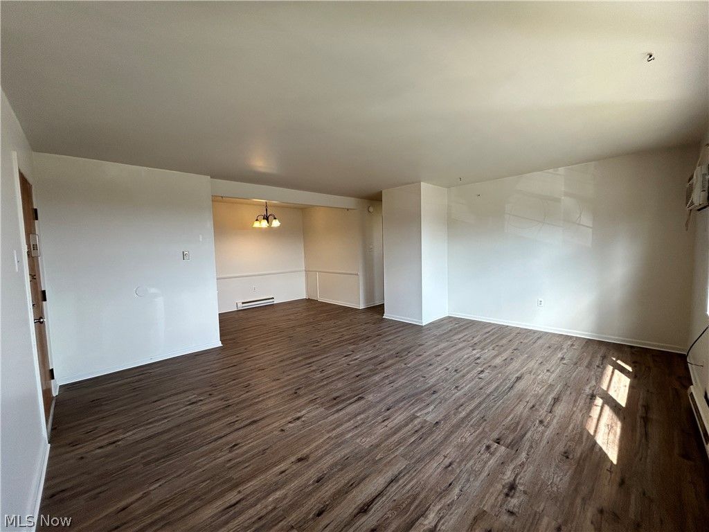 Photo of 407 Colonial Drive #44, Steubenville, OH 43952 (MLS # 5192911)