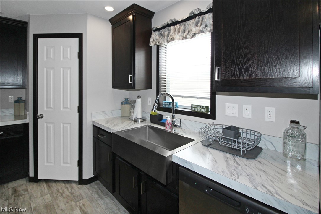 West Harbor Marina Boataminium - Residential