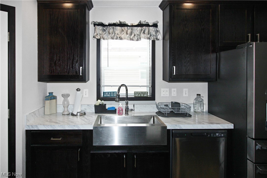 West Harbor Marina Boataminium - Residential