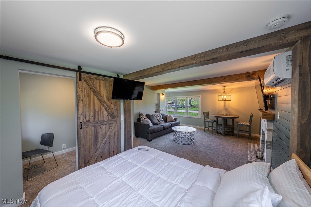 Gladys Sub - Residential Lease