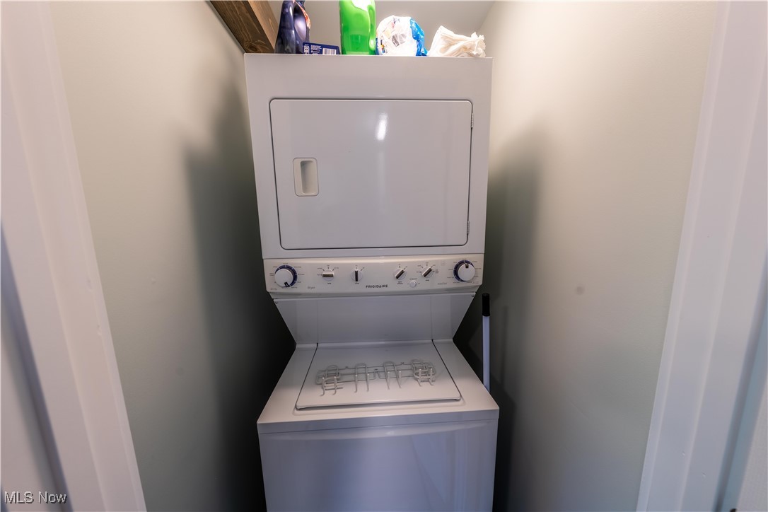 Gladys Sub - Residential Lease