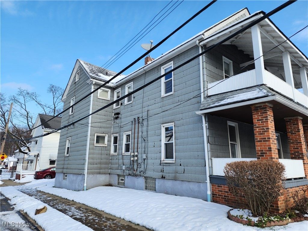 Photo of 4126 Clybourne Avenue, Cleveland, OH 44109 (MLS # 5175555)