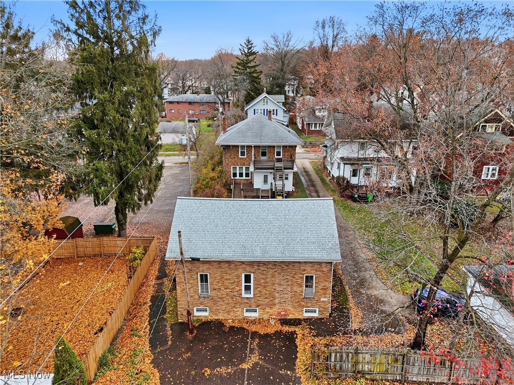 Dr W F Derr's Sub - Residential