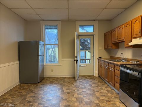 Tiny photo for 706 Washington Street, Martins Ferry, OH 43935 (MLS # 5187766)