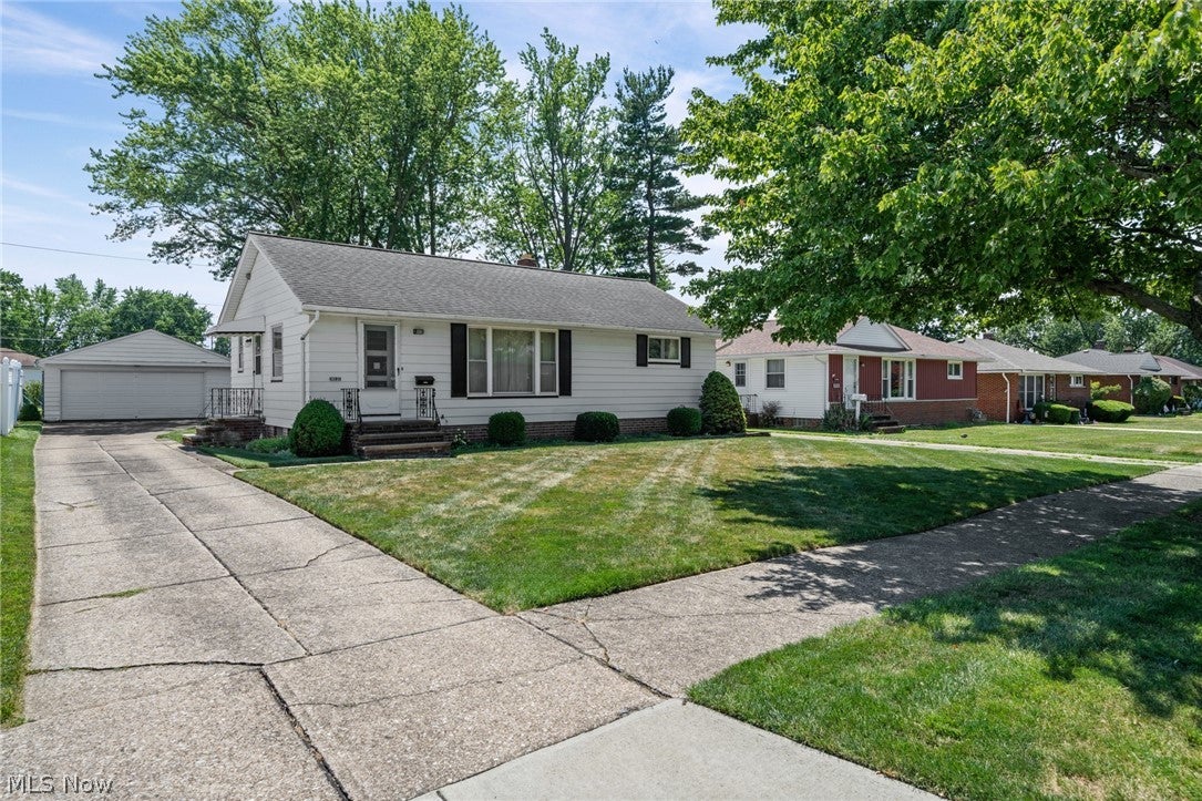 11021 Schwab Drive