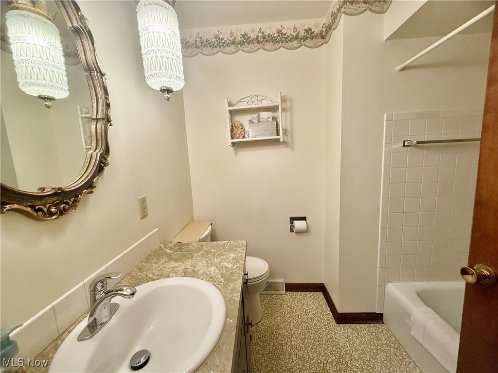 2530 Monnie Place, Zanesville, Ohio image 16