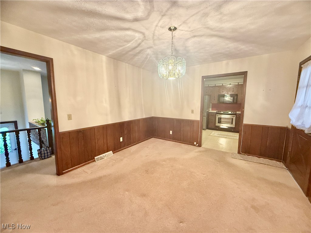 2530 Monnie Place, Zanesville, Ohio image 9