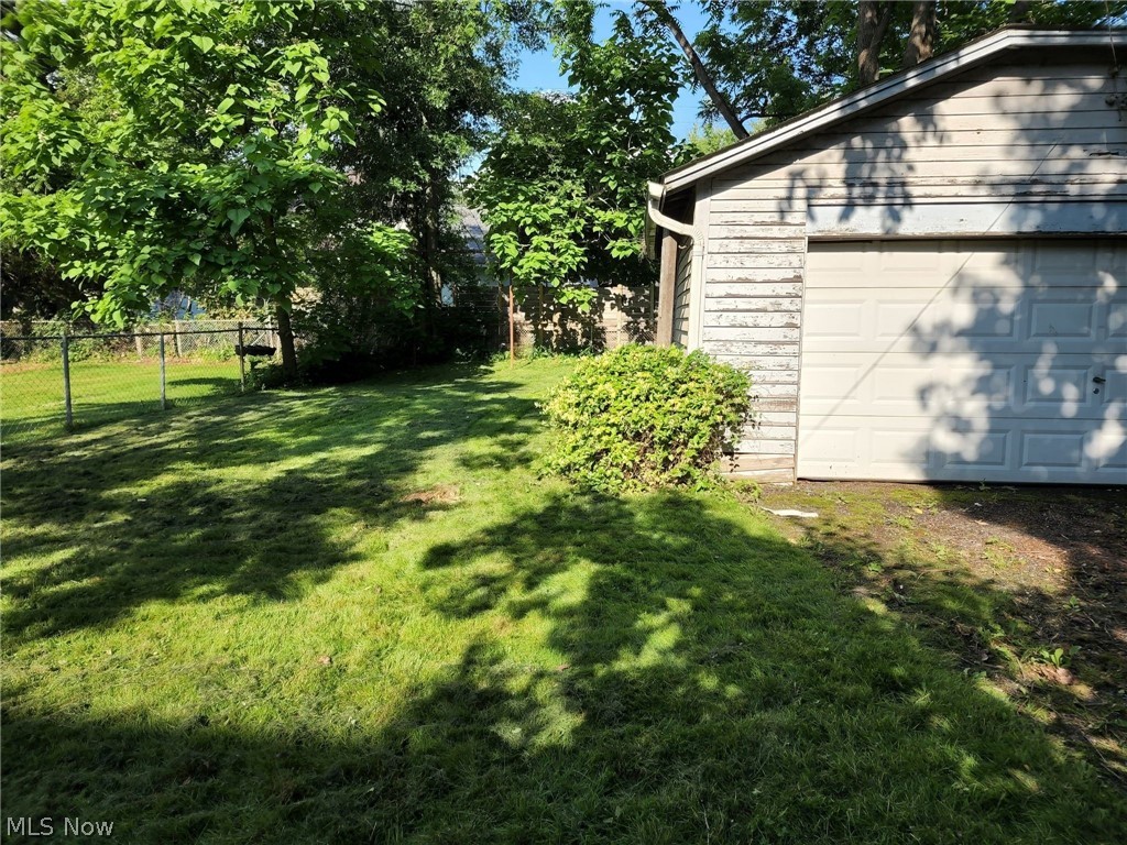 Bonnie Brae - Residential