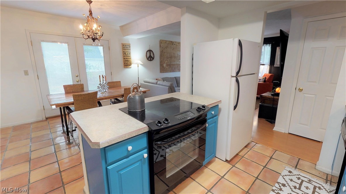 Cobblestone Estate - Residential