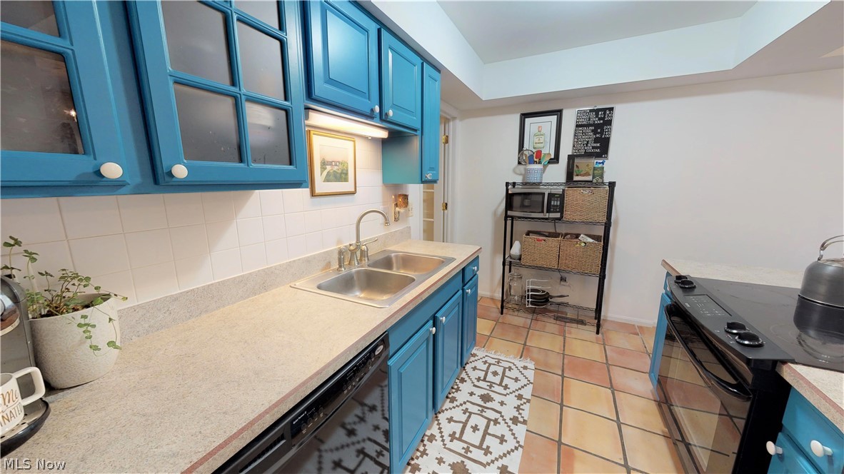 Cobblestone Estate - Residential