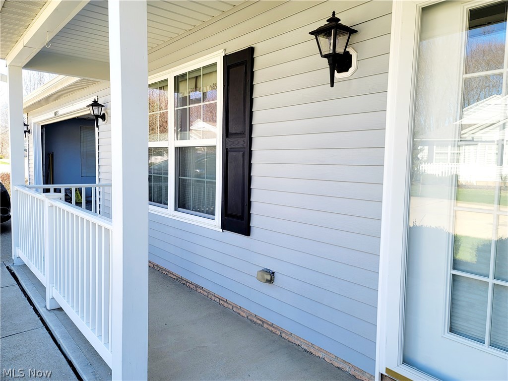 Lakes of Aurora (Windsor Estates) - Residential