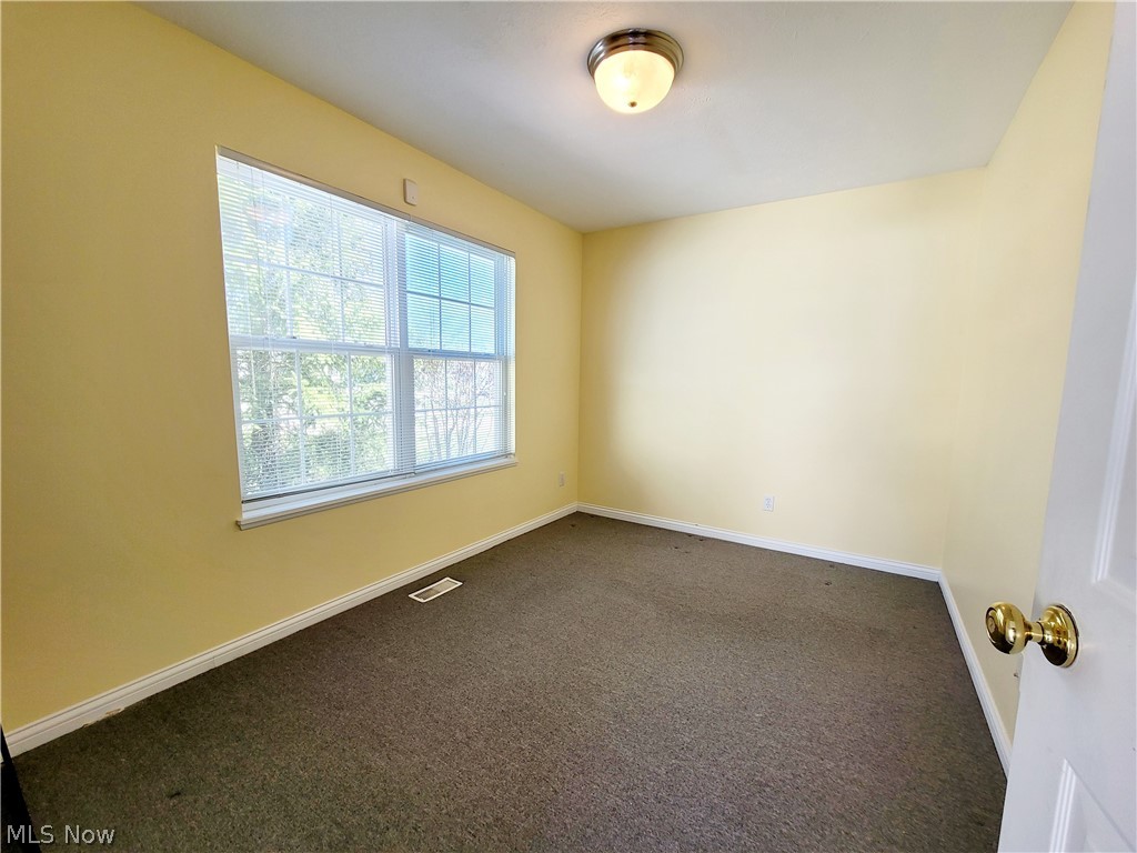 Lakes of Aurora (Windsor Estates) - Residential