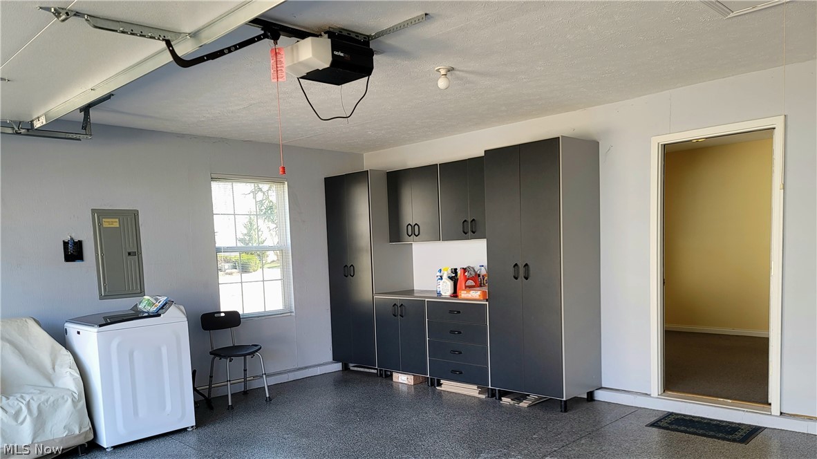 Lakes of Aurora (Windsor Estates) - Residential