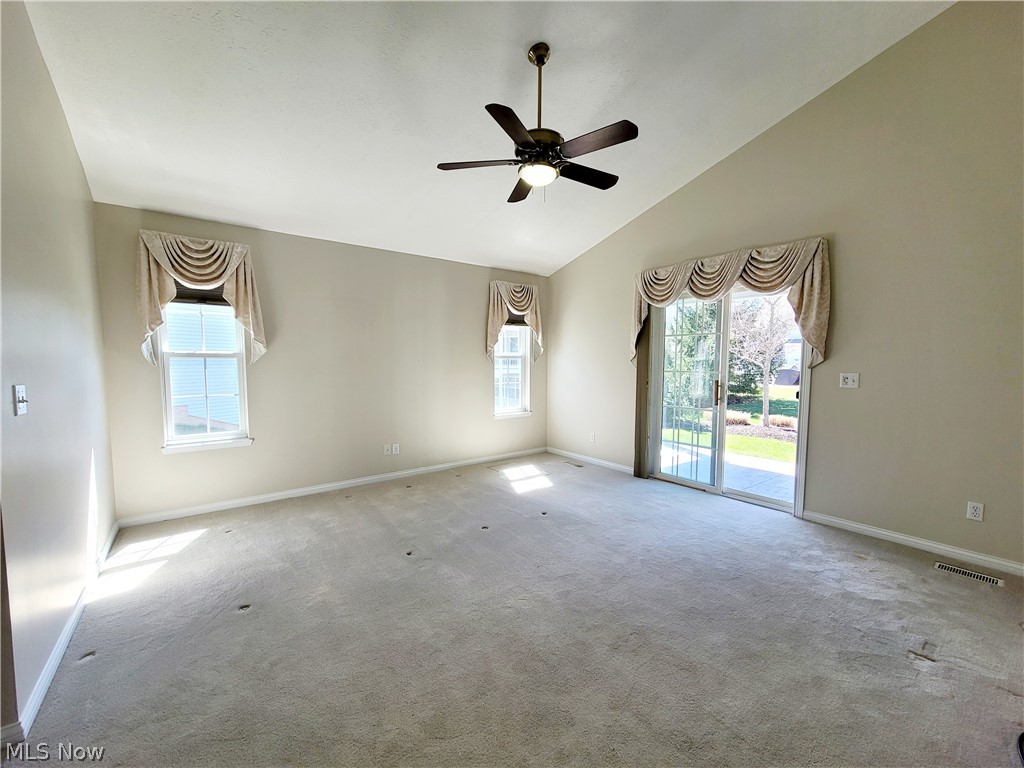 Lakes of Aurora (Windsor Estates) - Residential