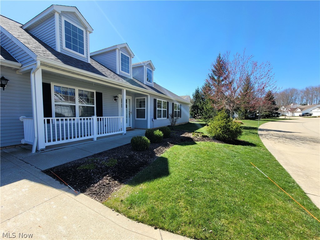 Lakes of Aurora (Windsor Estates) - Residential