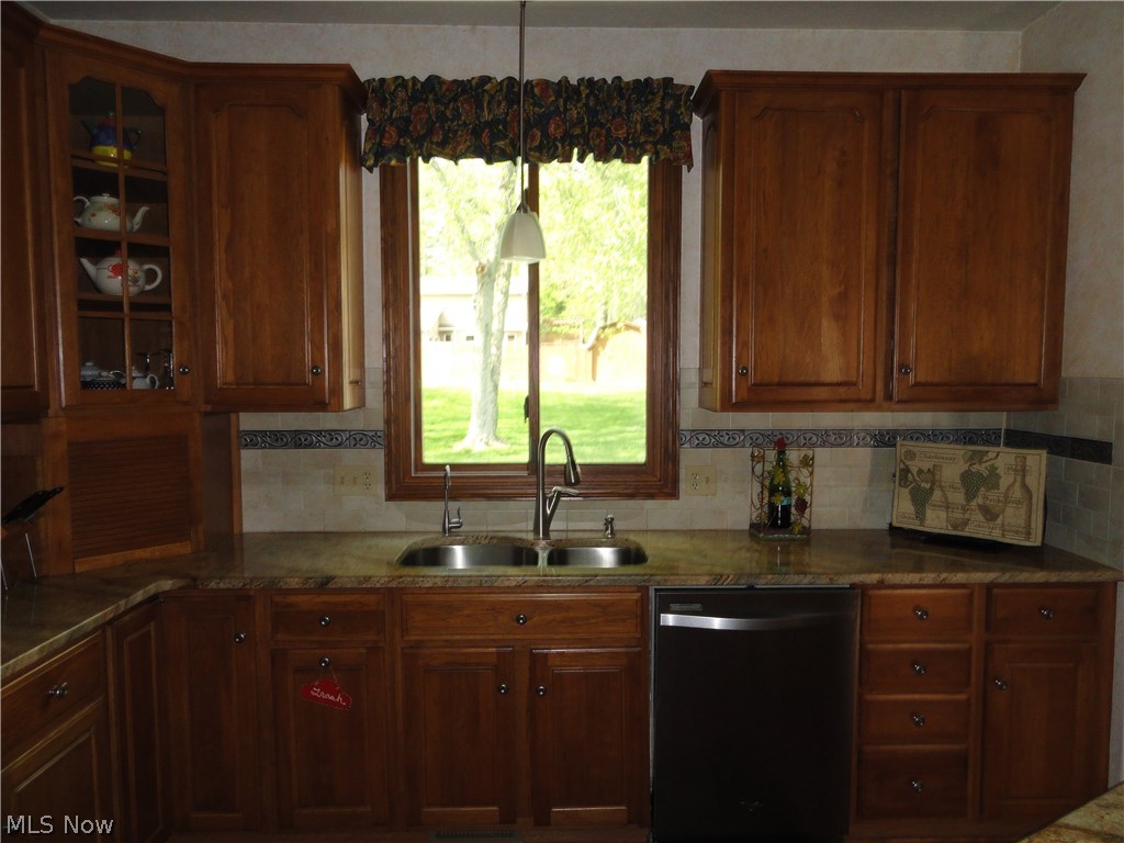 Emerald Hills - Residential