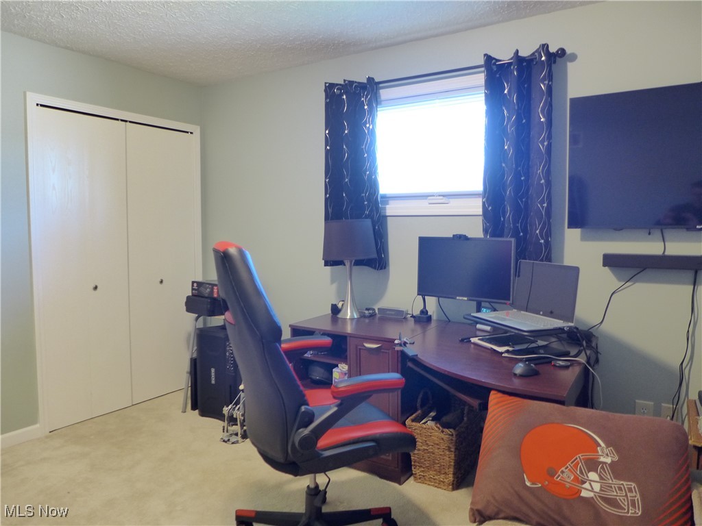 1600 Redbud Place, Lorain, Ohio image 21