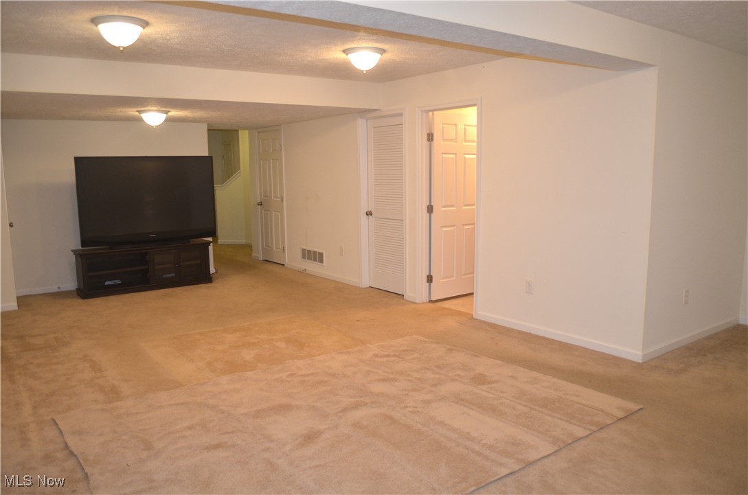 1414 Wellingshire Circle #29A, Cuyahoga Falls, Ohio image 9