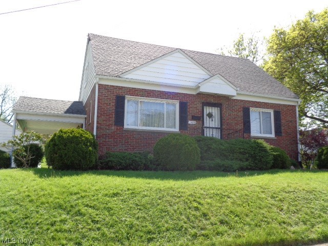 Charm has an address in Akron's North Hill neighborhood! Welcome home to 1453 Grand Park , Akron Ohio, 44310!
This well maintained one owner home is awaiting it's new owners and is ready for new memories. Some of the features you will enjoy are the lovely backyard with a deck, and a finished basement with so many possibilities!
There is hardwood floor under the carpet on the main level.
Some newer mechanicals include furnace, approx 4 years old, hot water tank approx 2 years old, roof approx 6-7 years old , and gutters were installed in 2018.
Don't miss the opportunity to view this lovely home!