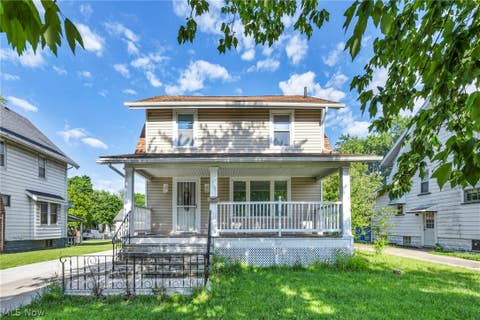 Homes For Sale - 961 N Howard Street<br/> Summit County, Akron, OH 44310