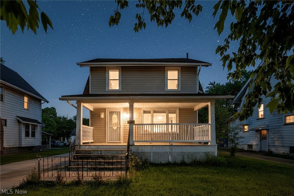 Photo of 961 N Howard Street, Akron, OH 44310 (MLS # 5208284)