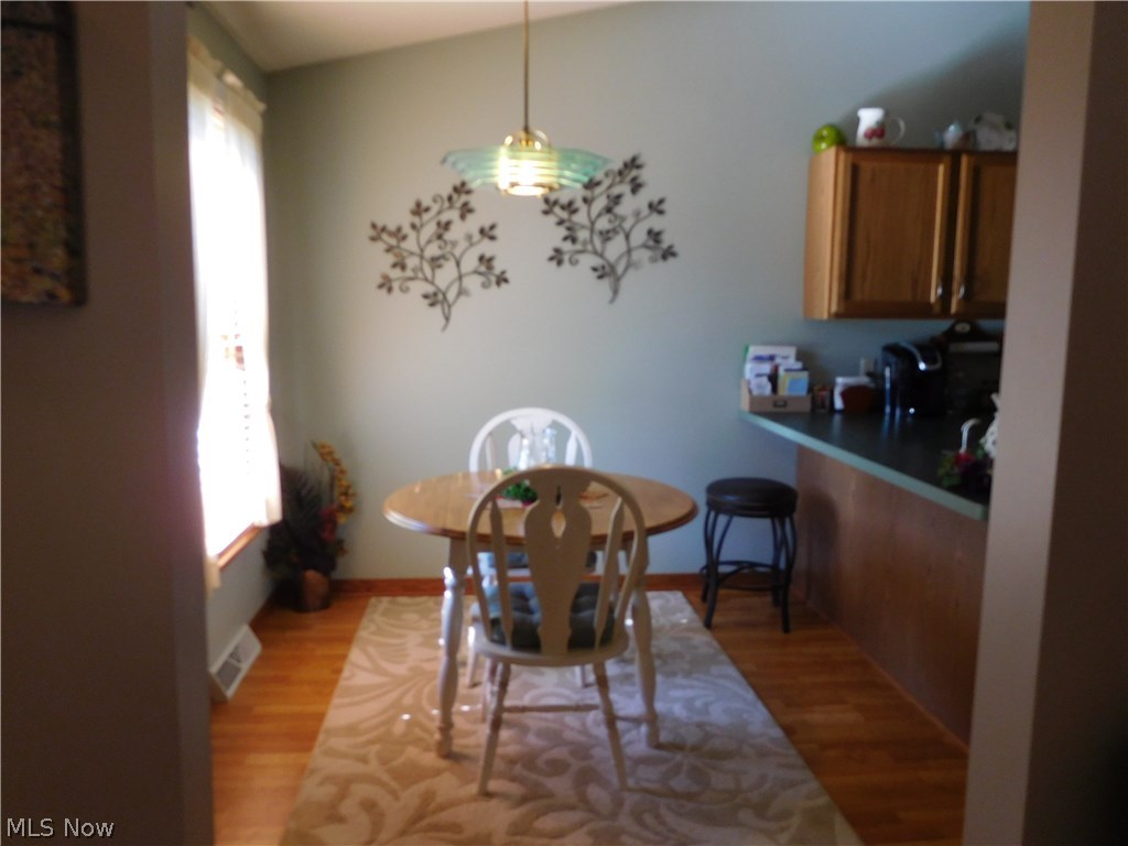 Park Place Hubbard Condo - Residential