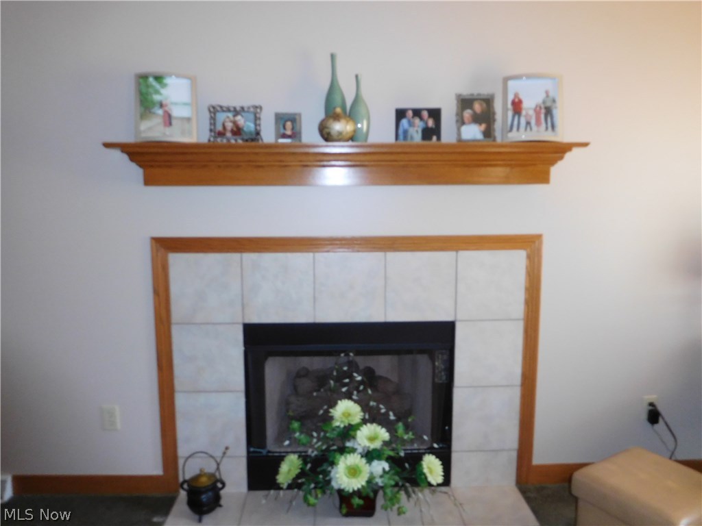 Park Place Hubbard Condo - Residential