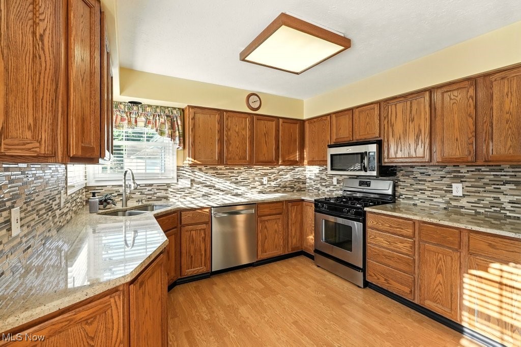 Woodbury Condo - Residential