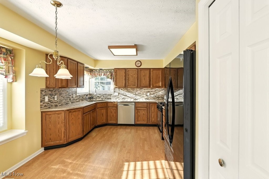 Woodbury Condo - Residential