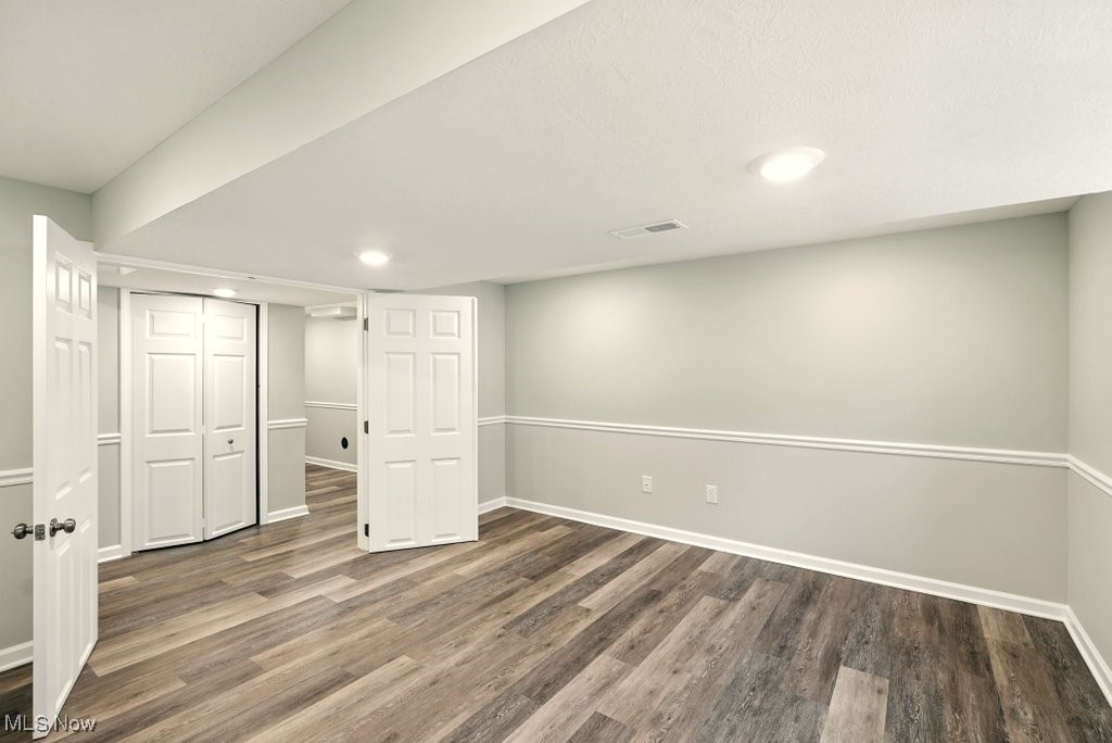 Woodbury Condo - Residential