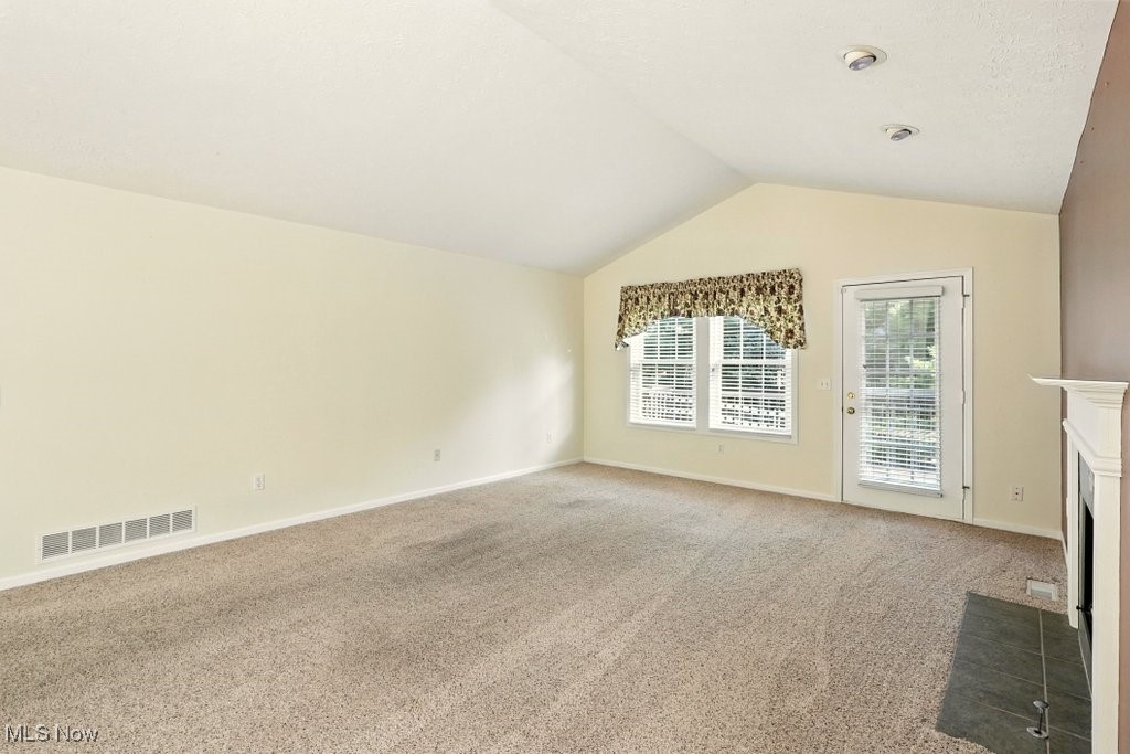 Woodbury Condo - Residential