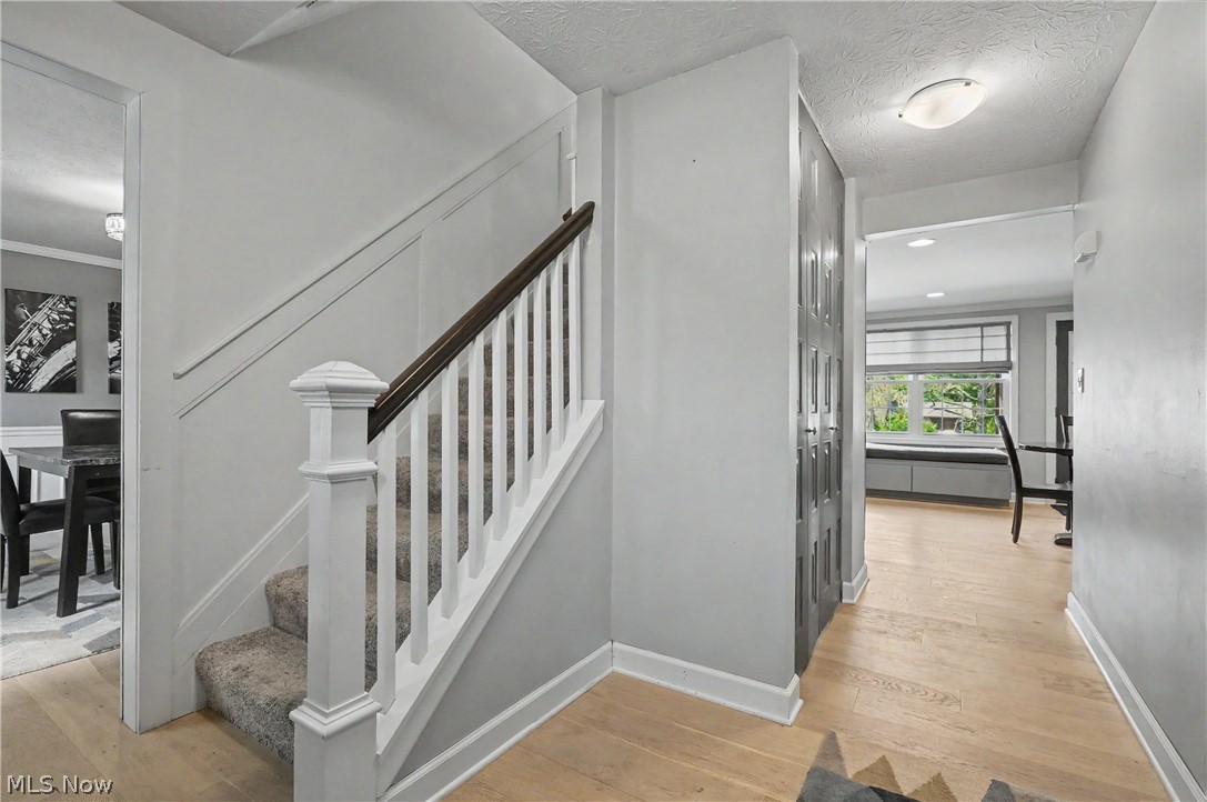 1801 Carver Lane
