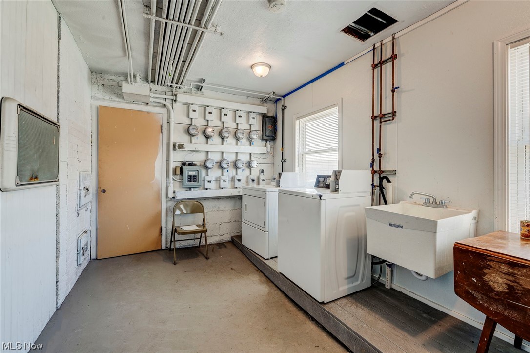 Crestmore Realty Cos Resub - Commercial Sale