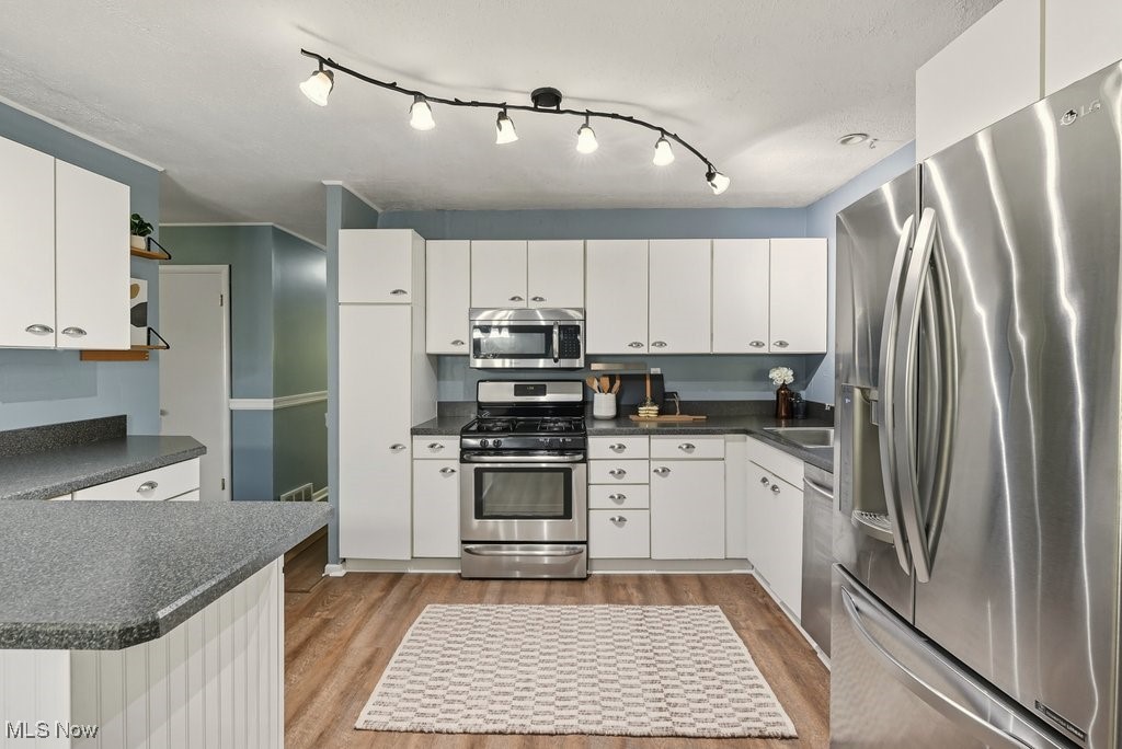 Bel Meadows - Residential